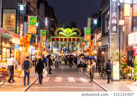 Tokyo: Night view of Sugamo Jizo-dori Shopping Street Tokyo: Night view of Sugamo Jizo-dori Shopping Street 132152407