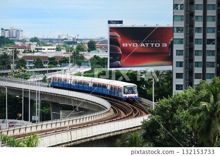 BTS elevated railway in Bangkok, Thailand 132153733