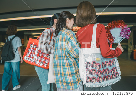 偶像 追星 扇子 132153879