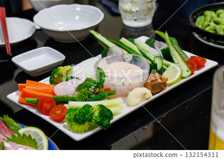 Bagna cauda。在烤內臟餐廳享用晚餐。靜岡縣下田市 - 2025 Bagna cauda。在烤內臟餐廳享用晚餐。靜岡縣下田市 - 2025 132154311