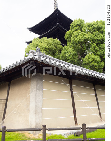 Five-story pagoda of Toji 132154823