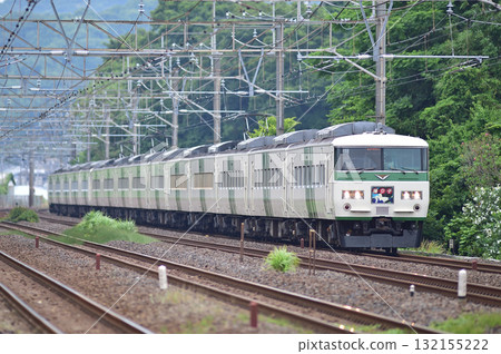 東海道本線、二宮甲津、JR東日本、185系、A5編組（大宮）、大通子 132155222