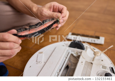Properly Removing and Maintaining the Brush of a Cleaning Robot for Optimal Performance 132155461