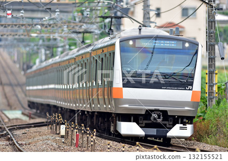 JR East E233 series 0-series T26 train (Toyota) at Uenohara Station on the Chuo Main Line 132155521
