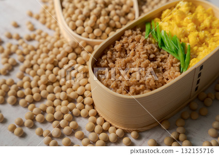 用大豆肉製成的肉末便當 132155716