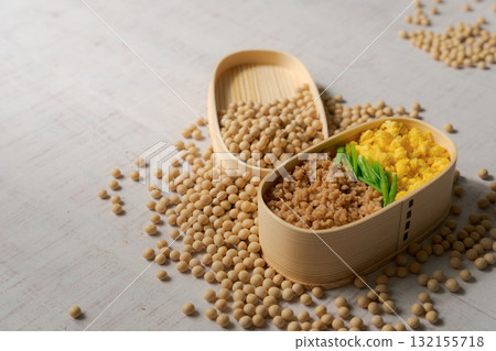 用大豆肉製成的肉末便當 132155718