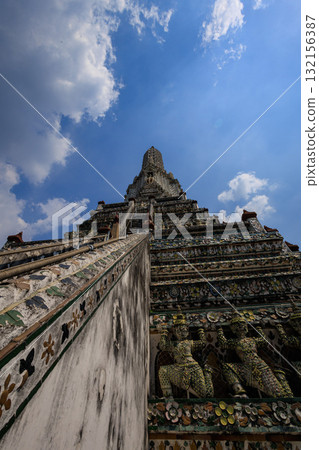 [Bangkok, Thailand] The beautiful Temple of Dawn "Wat Arun" [Vertical photo] 132156387