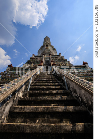 [Bangkok, Thailand] The beautiful Temple of Dawn "Wat Arun" [Vertical photo] 132156389