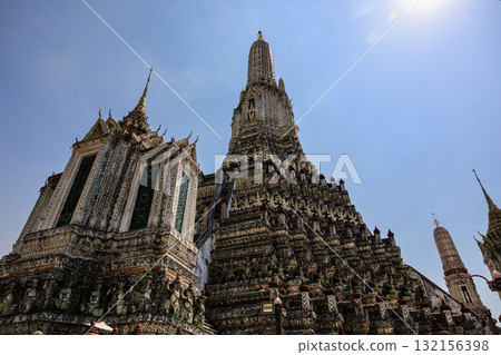[Bangkok, Thailand] The beautiful Temple of Dawn, Wat Arun 132156398