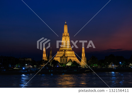 [Bangkok, Thailand] Illumination of Wat Arun, the Temple of Dawn, seen from the opposite bank of the Chao Phraya River 132156411