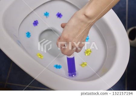 Toilet Cleaning Process with Liquid Cleaner Utilizing a Disposable Syringe for Efficiency 132157194