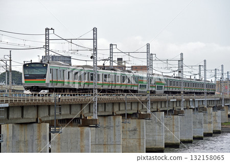 東海道本線茅崎平塚JR東E233系列3000系列E-07組織（國分） 132158065