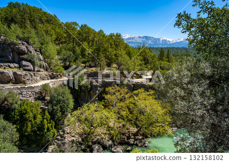 Turquoise waterways in the Green Canyon Turquoise waterways in the Green Canyon 132158102