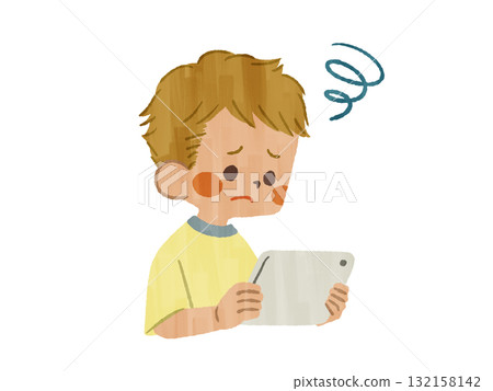 一個男孩一臉苦惱地看著平板電腦——加什 132158142