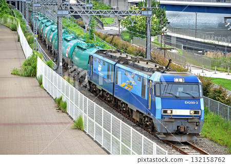 Tokaido Main Line, Sakuragicho-Higashi-Takashima, JR Freight, EH200-3 (Takasaki) 132158762
