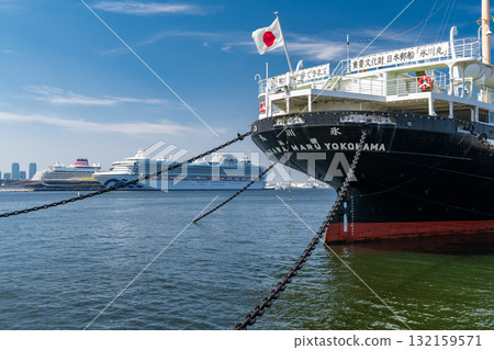Kanagawa Prefecture: Hikawa Maru and luxury cruise ship, Yamashita Park Kanagawa Prefecture: Hikawa Maru and luxury cruise ship, Yamashita Park 132159571