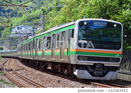 Tokaido Main Line, Nebukawa-Hayakawa, JR East, E231 series 1000 series, U105 train (Oyama) 132163452