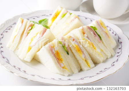 Mixed sandwich Mixed sandwich 132163703