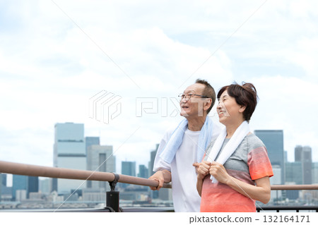 老年夫婦肖像 132164171