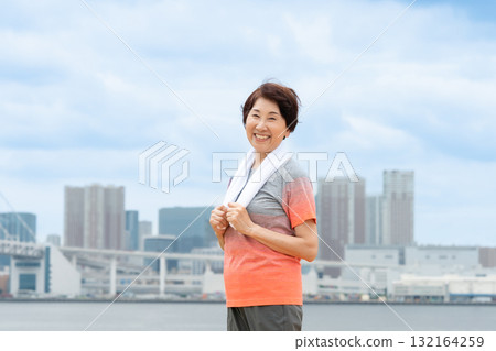 高級女性肖像 132164259