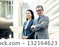 工作高階男性女性商業形象 132164623