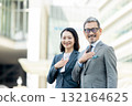 工作高階男性女性商業形象 132164625