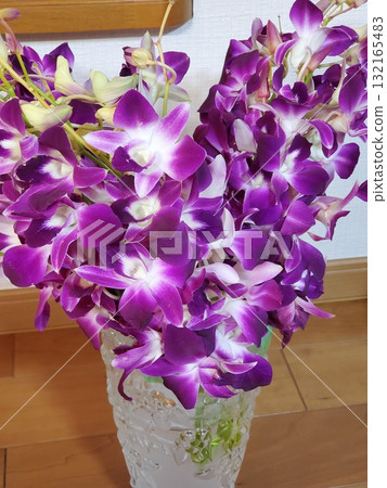 A bouquet of Dendrobium phalaenopsis A bouquet of Dendrobium phalaenopsis 132165483