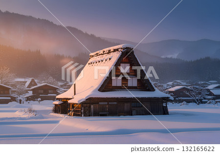Snowy old houses and mountain villages 132165622