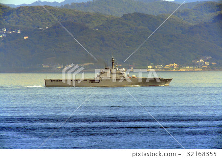 Tokyo Bay, Uraga Channel, Japan Maritime Self-Defense Force, Kunisaki, LST-4003 Tokyo Bay, Uraga Channel, Japan Maritime Self-Defense Force, Kunisaki, LST-4003 132168355