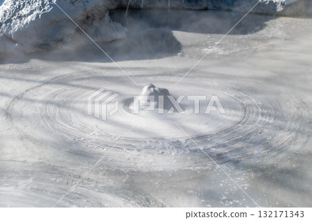 Art of the Earth - Beppu Bozu Jigoku Art of the Earth - Beppu Bozu Jigoku 132171343