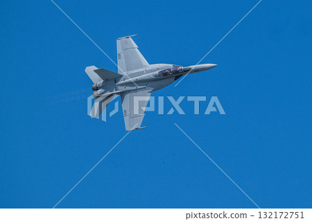 航空展－令人印象深刻的戰鬥機飛行 132172751