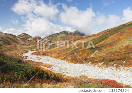 立山山脈 立山山脈 132174294