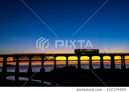 Sogogawa Bridge - Sanin Main Line scenery Sogogawa Bridge - Sanin Main Line scenery 132174494
