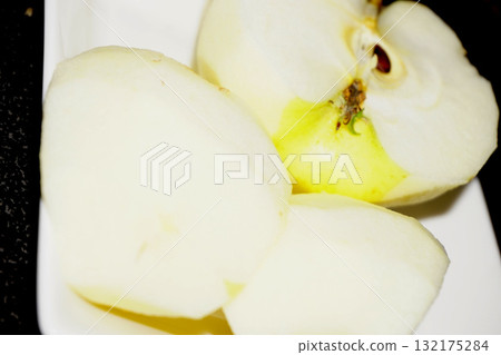 蘋果削皮器 132175284