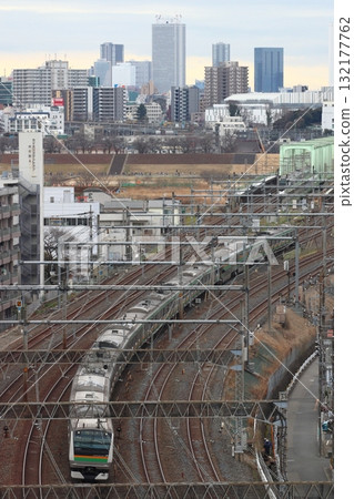 途經川口市的高崎線E233系列車（上野東京線） 132177762