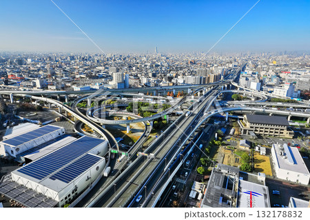 [Osaka Prefecture] Higashi-Osaka Junction in sunny weather 132178832
