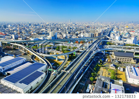 [大阪府]晴天的東大阪交界處 132178833