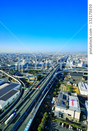 [Osaka Prefecture] Higashi-Osaka Junction in sunny weather 132178850