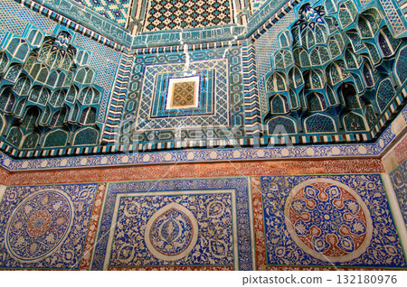 The beautiful blue scenery of the Shah-i-Zinda mausoleums in Samarkand, Uzbekistan 132180976