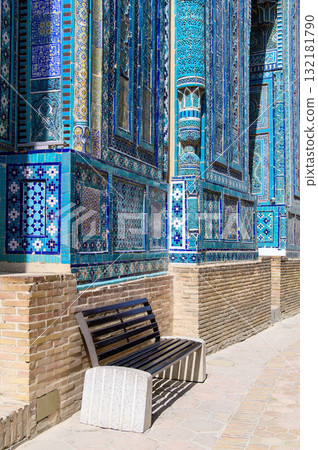 烏茲別克撒馬爾罕的沙伊辛達陵墓美麗的藍色風景 132181790