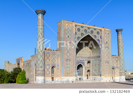 Beautiful view of Registan Square in Samarkand, Uzbekistan 132182469