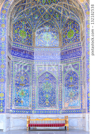 烏茲別克撒馬爾罕雷吉斯坦廣場的美景 烏茲別克撒馬爾罕雷吉斯坦廣場的美景 132182538