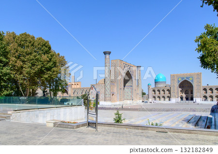 Beautiful view of Registan Square in Samarkand, Uzbekistan 132182849