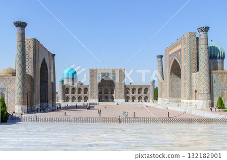 Beautiful view of Registan Square in Samarkand, Uzbekistan 132182901