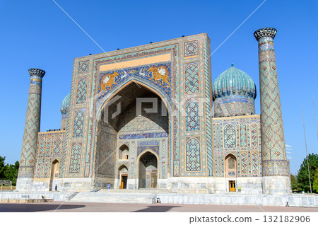 Beautiful view of Registan Square in Samarkand, Uzbekistan 132182906