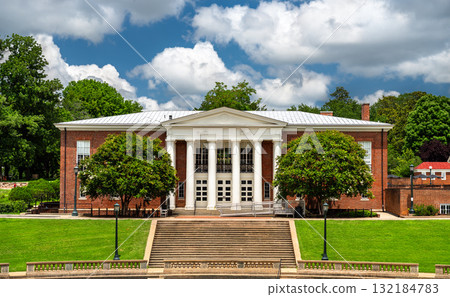 Garrett Hall at the University of Virginia in Charlottesville, Virginia, United States. This historic Colonial Revival building houses the Frank Batten School of Leadership and Public Policy and 132184783