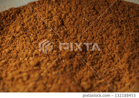dried cinnamon powder dried cinnamon powder 132188453