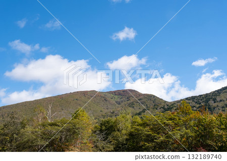 Autumn foliage around the Numaphara Marsh in the Nasu Mountains Autumn foliage around the Numaphara Marsh in the Nasu Mountains 132189740