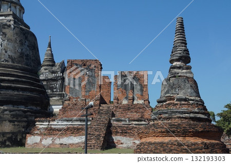 泰國大城府大城府歷史公園的 Wat Phra Si Sanphet 塔 泰國大城府大城府歷史公園的 Wat Phra Si Sanphet 塔 132193303