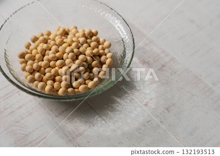 碗裡的大豆 132193513